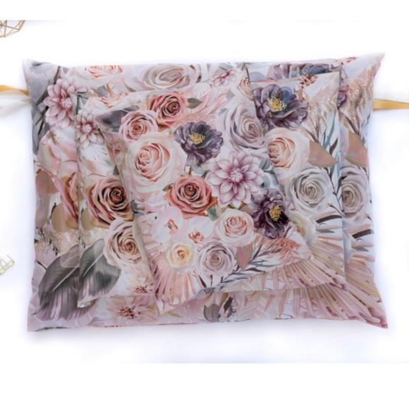 10 Boho Floral Roses Poly Mailers, 19x24, Jackets, Sweaters, Jeans - Picture 2 of 5